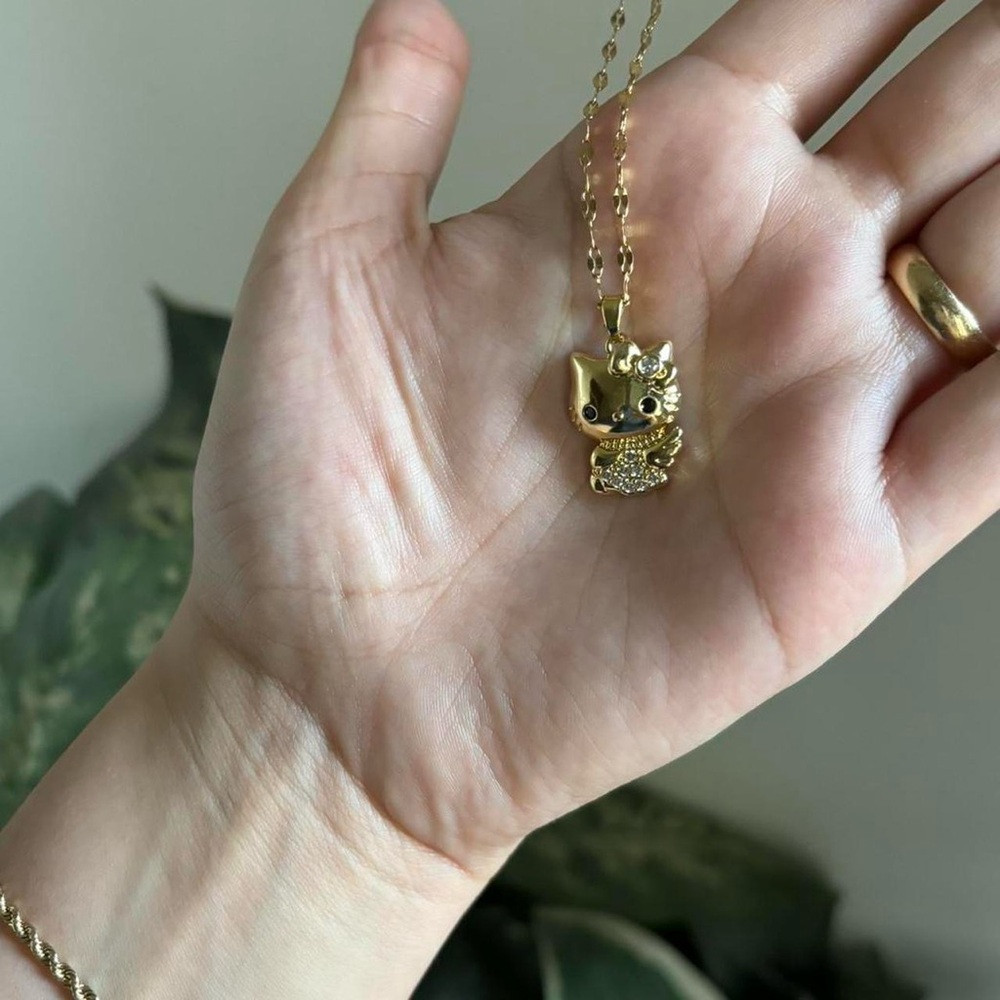 Gold hello kitty with angel wings rhinestone necklace